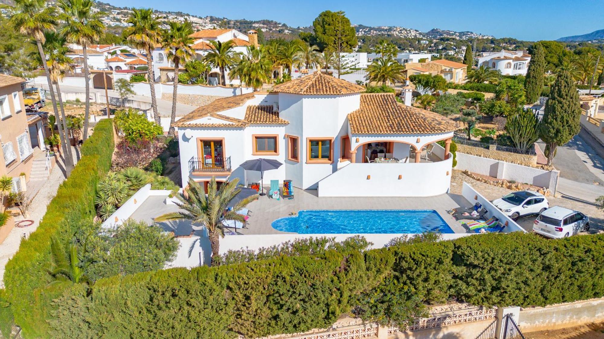 Villa Altamira - Plusholidays 卡尔佩 外观 照片